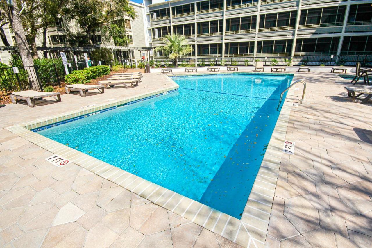 Lodge By The Sea & Fox Lodge Myrtle Beach Bagian luar foto