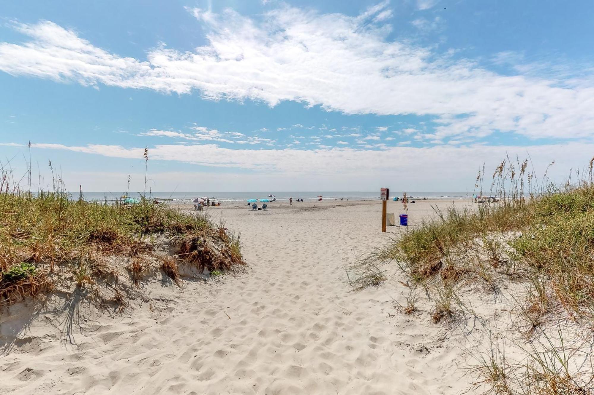 Lodge By The Sea & Fox Lodge Myrtle Beach Bagian luar foto